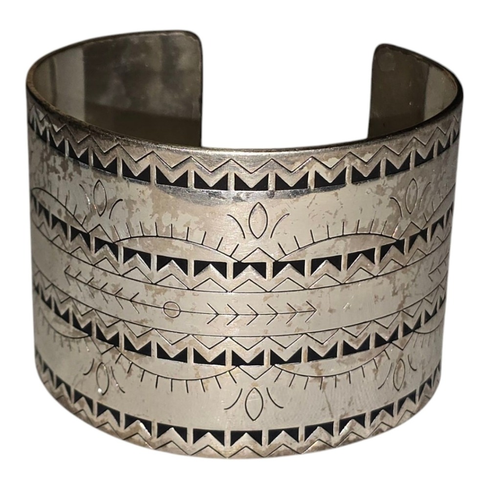 Brighton Southwest Dream Sage Wide Silver Etched Thick Chunky Cuff Bracelet